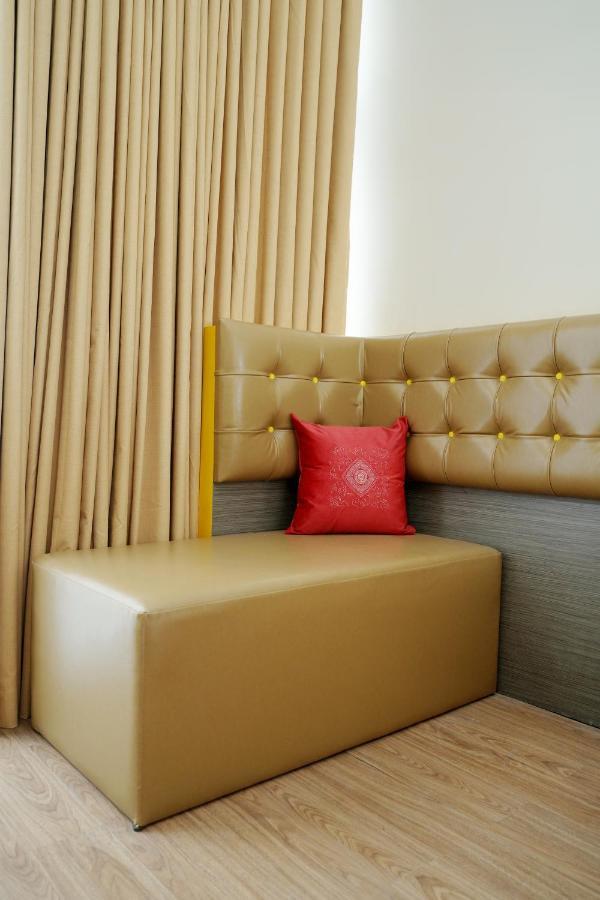 Hotel Ramada By Wyndham Yogyakarta Sleman  Exterior foto