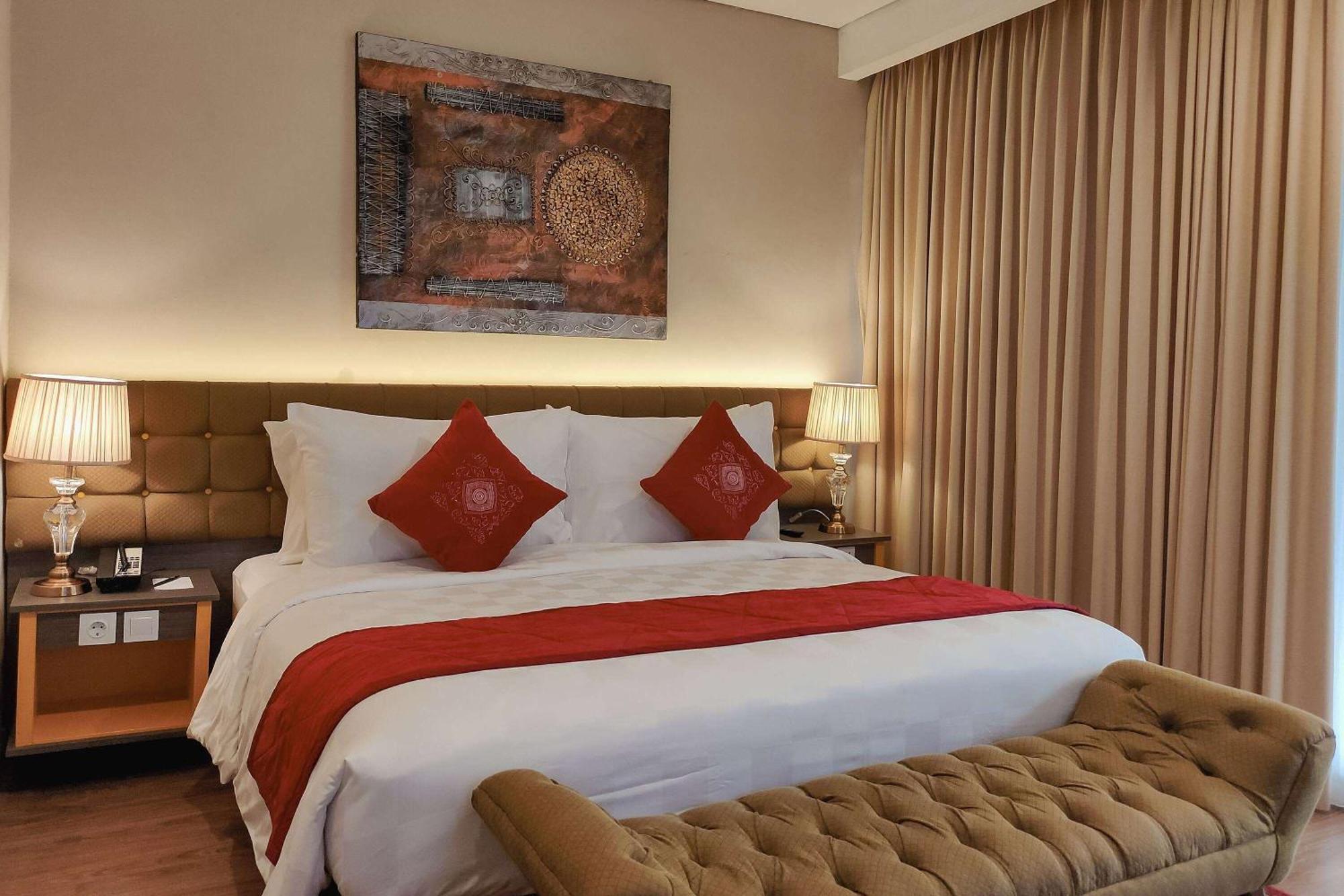 Hotel Ramada By Wyndham Yogyakarta Sleman  Exterior foto